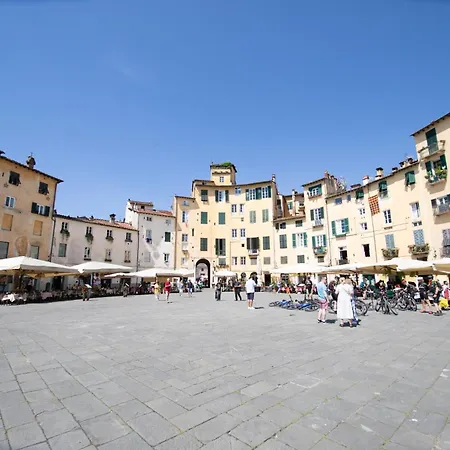 Lejlighed Arcobaleno In Center Town With Terrace